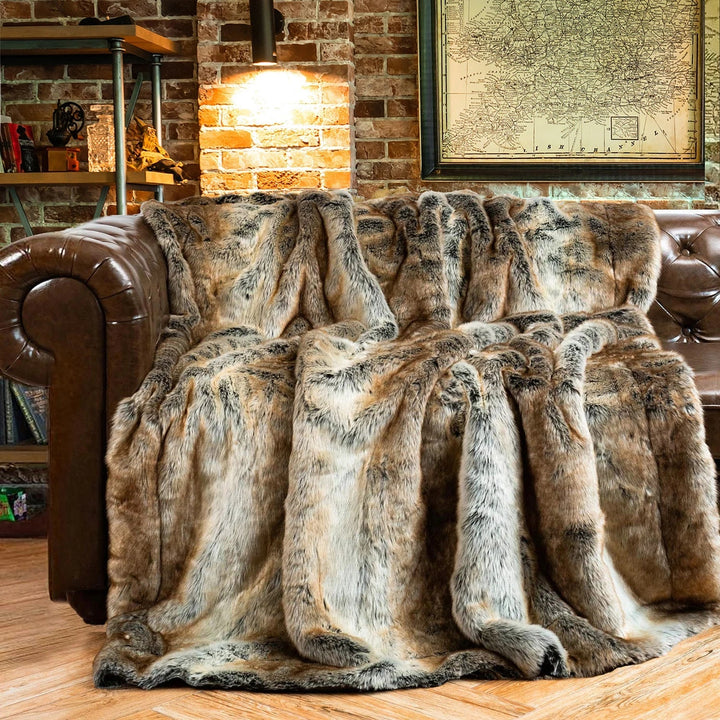 Luxury Faux Fur Throw Blanket for Sofa and Bedroom, Two Sizes | Thick Faux Fur for Cosy Rooms | Throw Blankets