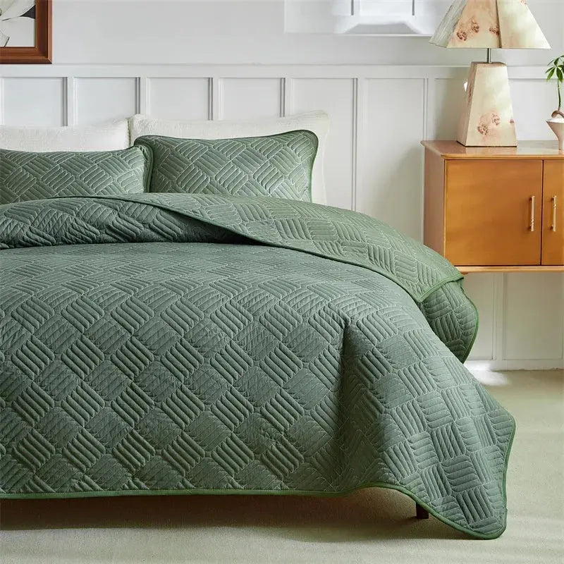 Lightweight 3-Piece Bedspread Set, Double-Sided Soft Fabric for Warm Weather | Light Layers for Summer Nights | Bedspreads