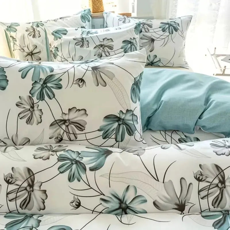 Pastoral Floral Duvet Set with Printed Three-Piece Design | Pastoral Floral Three-Piece Duvet Set | Duvet Sets