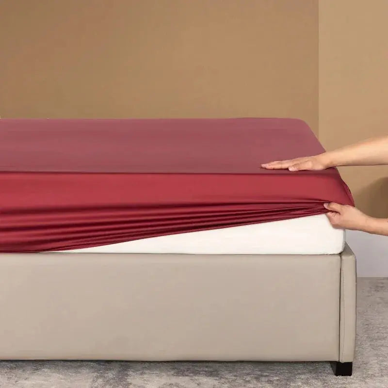 Bamboo Cooling Fitted Sheet in Smooth Twill with Deep Pockets | Cool, Smooth Sleep Surface | Fitted Sheets