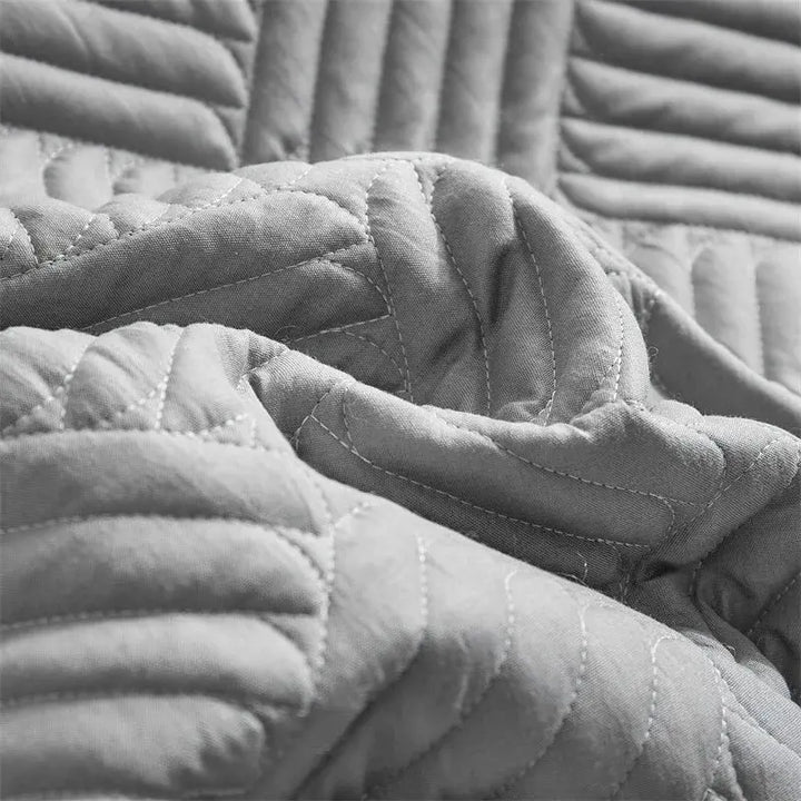Lightweight 3-Piece Bedspread Set, Double-Sided Soft Fabric for Warm Weather | Light Layers for Summer Nights | Bedspreads