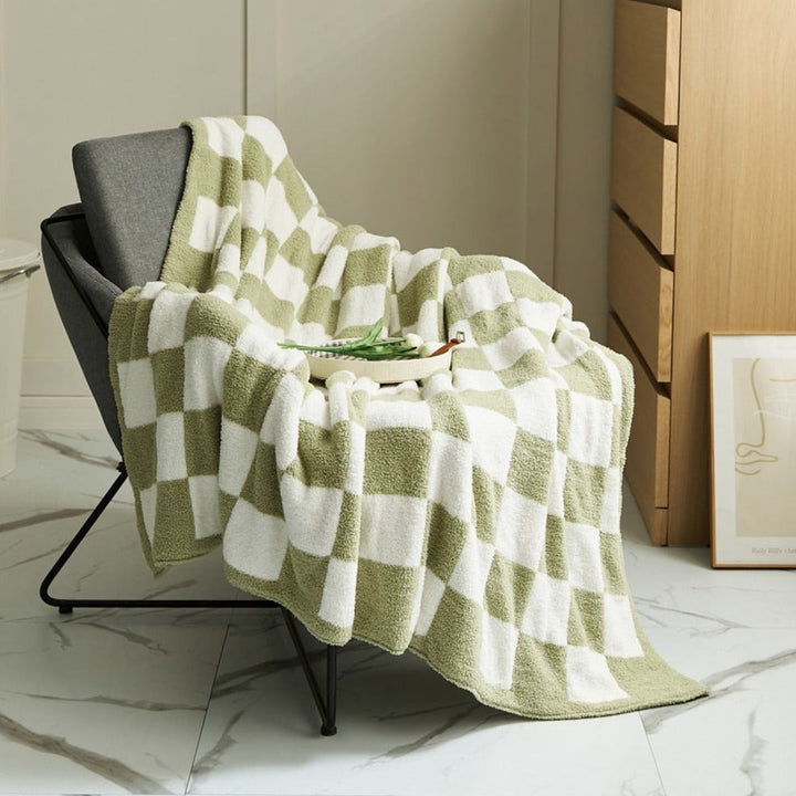 Colourful Checkerboard Polyester Throw Blanket in Three Sizes | Colourful Checks for Cosy Rooms | Throw Blankets