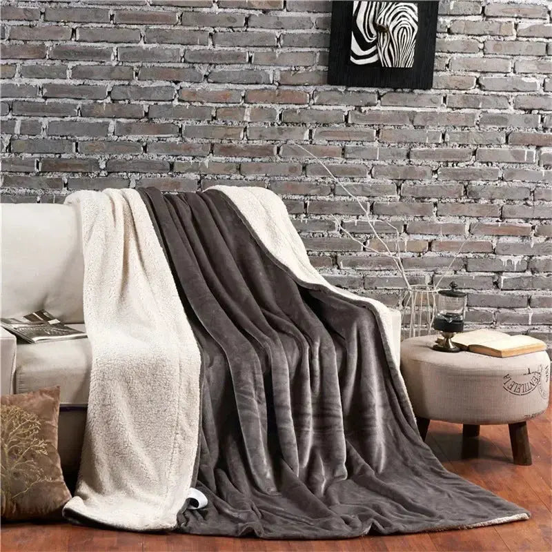 Double-Sided Sherpa Quilt Cover Throw Blanket for Winter | Plush Sherpa Warmth, Two Sides | Throw Blankets