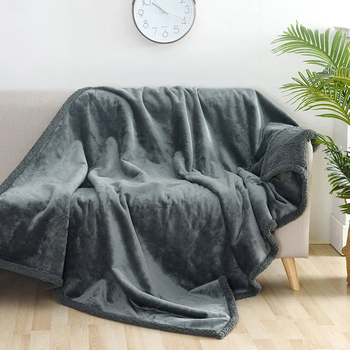 Waterproof Coral Fleece Nylon Blanket for Picnic, Travel and Home | Waterproof Fleece for Picnic and Travel | Throw Blankets