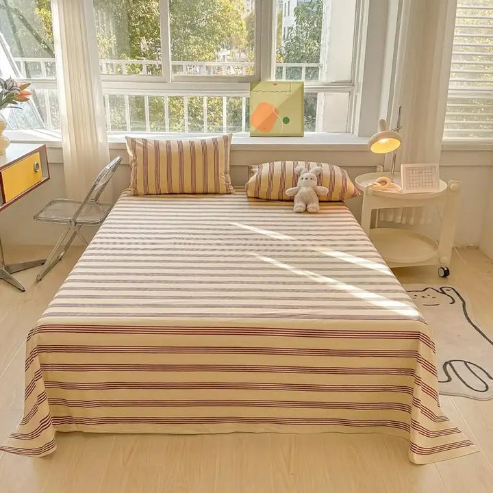 3-Piece Cotton Flat Sheet and Pillowcase Set in Soft Colours | Soft Cotton Layer for Your Bed | Bedding Sets