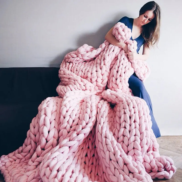 Chunky Knit Wool-Style Throw Blanket for Sofa and Bed in Six Colours | Chunky Knit Texture for Cold Days | Throw Blankets
