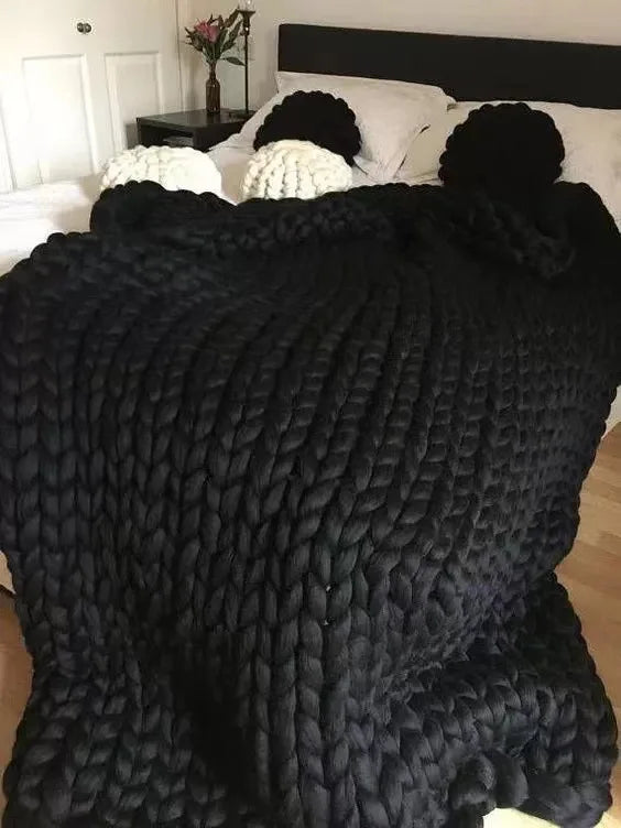 Chunky Knit Wool-Style Throw Blanket for Sofa and Bed in Six Colours | Chunky Knit Texture for Cold Days | Throw Blankets