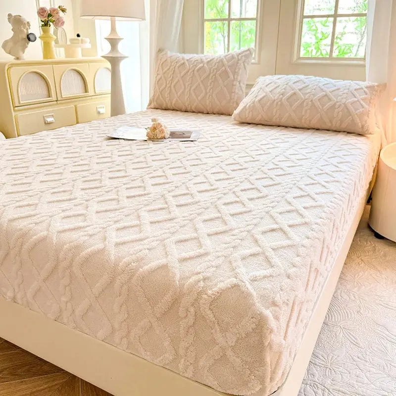 Ultra-Soft Ribbed Fitted Bed Sheet with Warm Coral Fleece Feel and Deep Pockets | Cosy Ribbed Fitted Sheet | Fitted Sheets