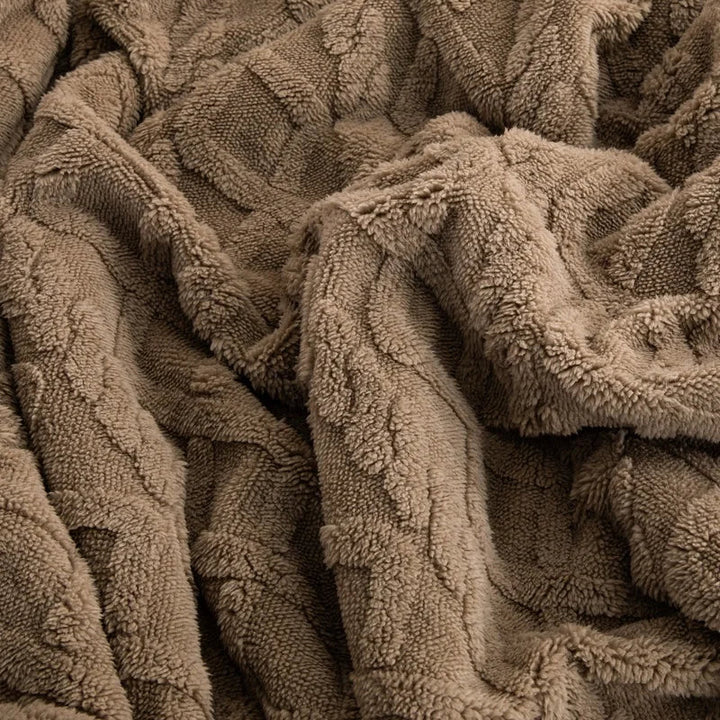 Textured Fleece Throw Blanket with Cosy Sherpa-Style Backing | Cosy Texture on Both Sides | Throw Blankets
