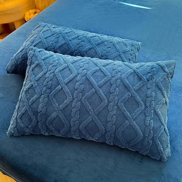 Ultra Soft Textured Pillowcase Set, 48x74cm, Warm Velvet-Like Fabric, 2 Pcs | Warm Textured Pillow Covers | Pillowcases