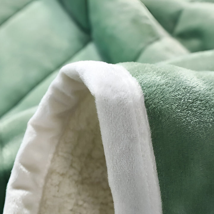 Luxe Super Soft Fleece Blanket in Four Sizes for Couch and Bed | Super Soft Fleece, Four Sizes | Fleece Blankets