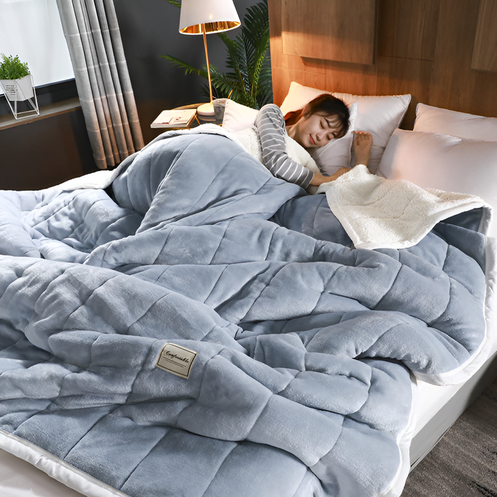 Luxe Super Soft Fleece Blanket in Four Sizes for Couch and Bed | Super Soft Fleece, Four Sizes | Fleece Blankets