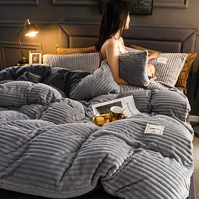 Soft Fleece Winter Duvet Cover and Pillow Cover Set in Premium Microfibre | Warm Fleece Duvet Cover for Winter Beds | Bedding Sets