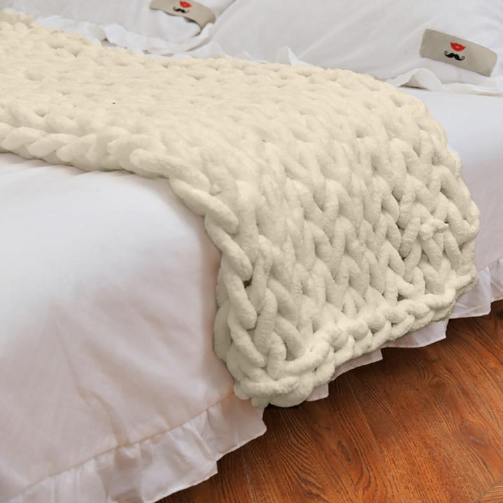 Chunky Knit Style Throw Blanket with Thick Woven Texture | Chunky Knit Texture, Calm Weight | Throw Blankets