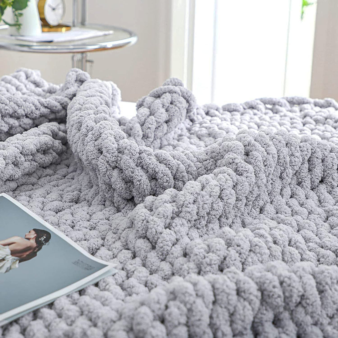 Chunky Knit Style Throw Blanket with Thick Woven Texture | Chunky Knit Texture, Calm Weight | Throw Blankets