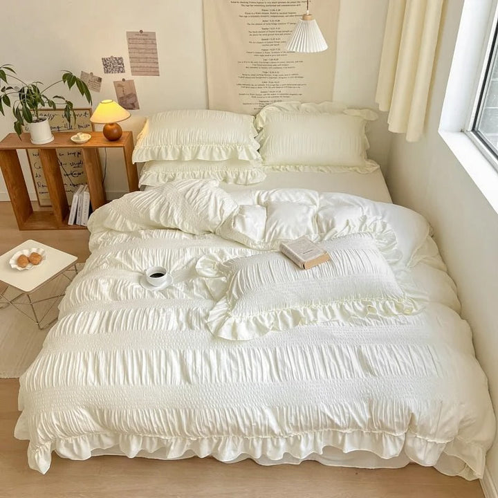 Solid Color Ruffle Duvet Cover Set in Thick Polyester | Ruffled Edge Bedding in Four Colours | Bedding Sets