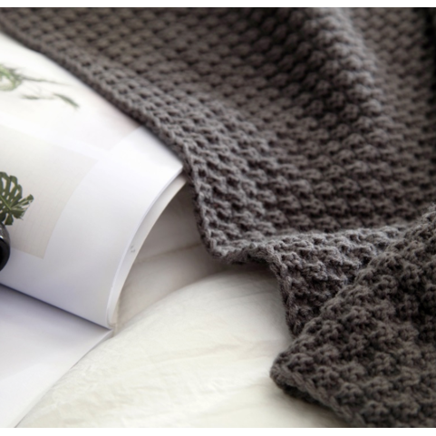 Chunky Waffle Knit Throw Blanket with Pom-Pom Tassels, 130 x 170 cm | Waffle Knit Throw with Pom-Poms | Throw Blankets