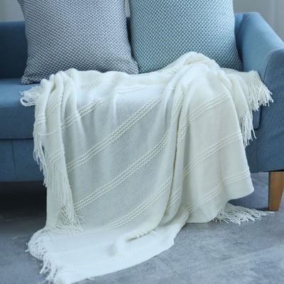 Chunky Knit Throw Blanket with Diagonal Stripes and Tassel Fringe | Diagonal Stripe Chunky Knit Throw | Throw Blankets