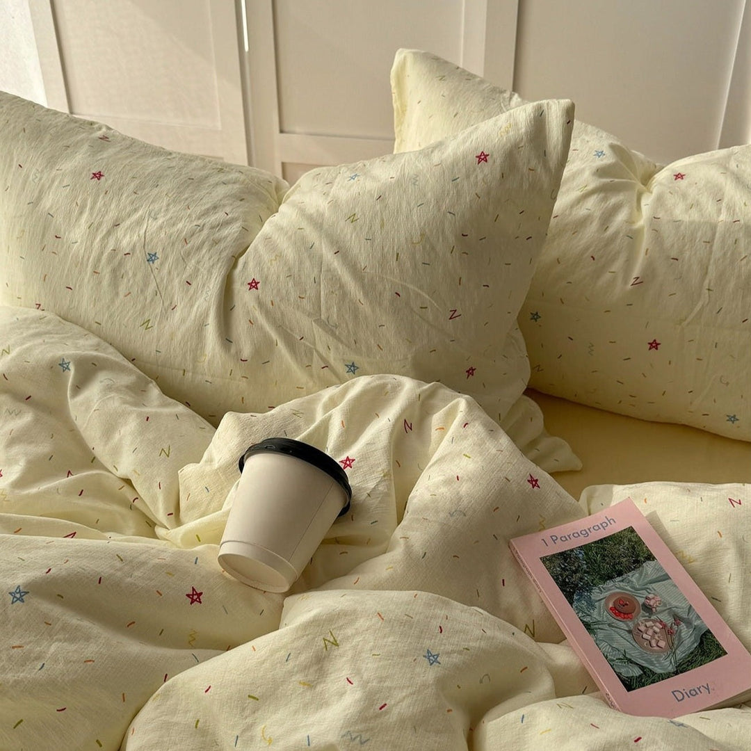 Creamy Pastel Sprinkles Print Duvet Cover Set with Pillowcases | Pastel Sprinkles Print for Playful Beds | Bedding Sets