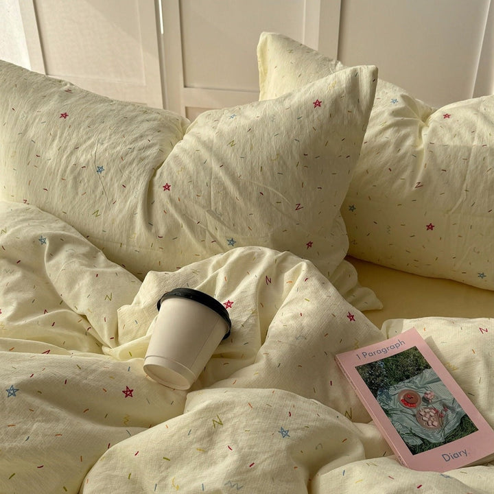 Creamy Pastel Sprinkles Print Duvet Cover Set with Pillowcases | Pastel Sprinkles Print for Playful Beds | Bedding Sets