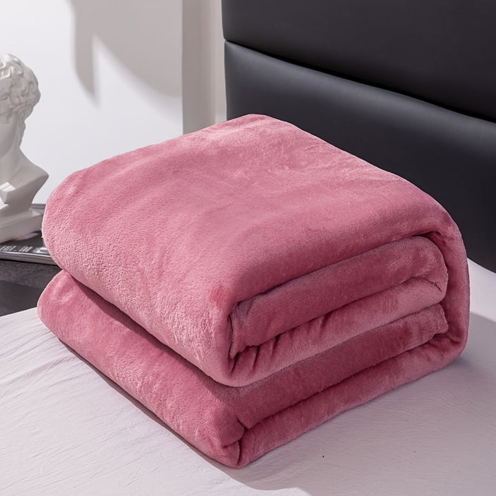 Soft Polyester Flannel Blanket for Couch, Bed and Camping in Six Sizes | Soft Flannel for All Seasons | Throw Blankets