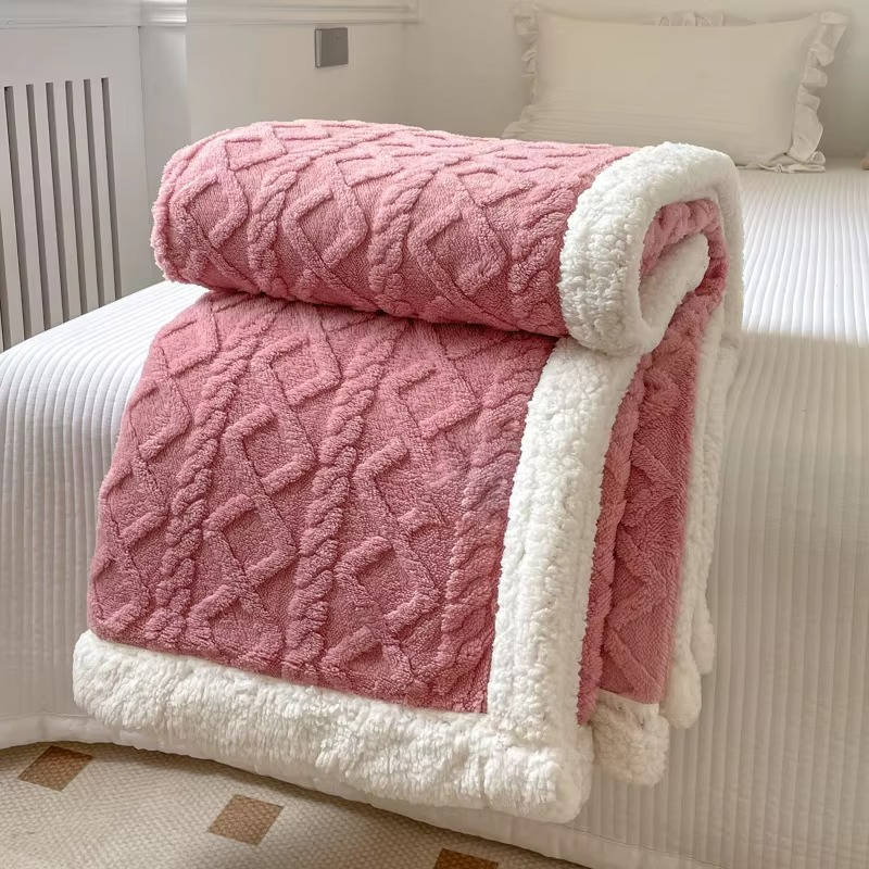 Double-Sided Fleece Blanket with Textured Taffeta and Fluffy Lamb Wool Faces | Two Fleece Sides, One Cosy Blanket | Throw Blankets