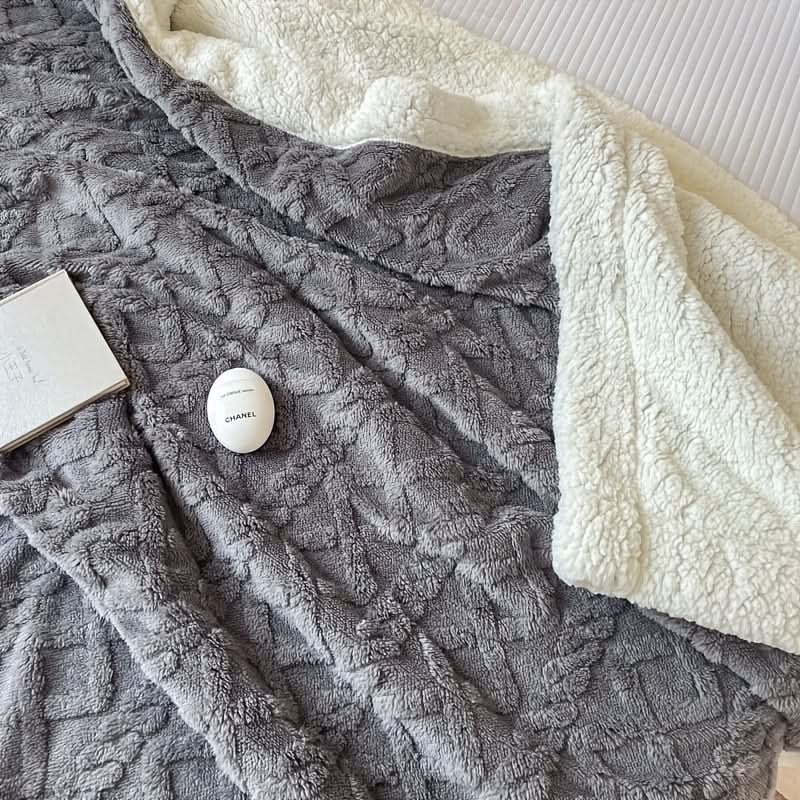 Soft Comfort Blanket in Durable Fabric Blend for Bed, Sofa and Travel | Versatile Comfort Blanket for Any Room | Throw Blankets