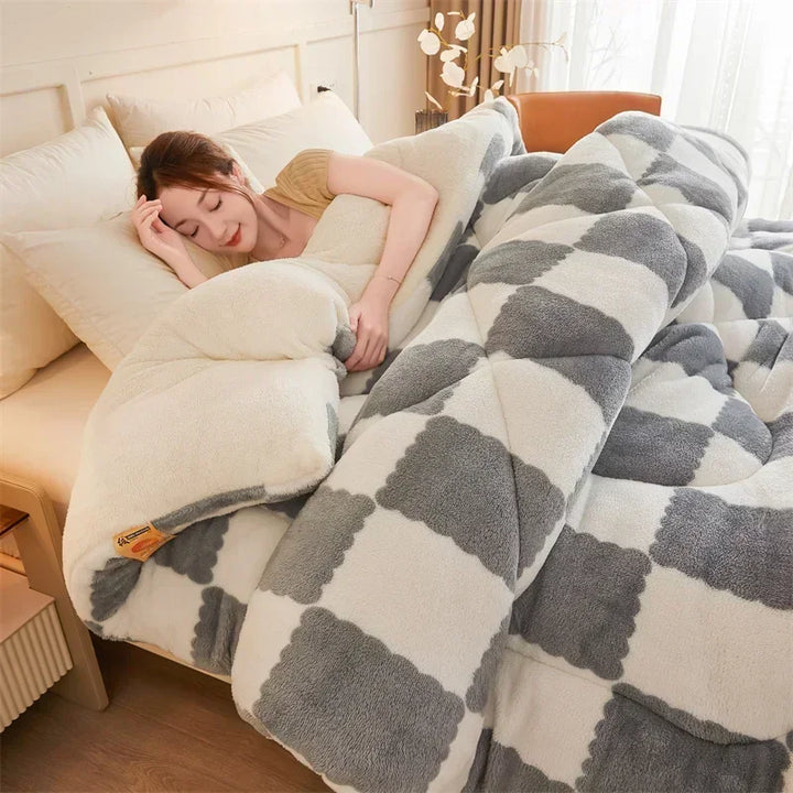 Quilted Plaid Weighted Blanket, Five Size and Weight Options | Plaid Quilted Weighted Calm | Weighted Blankets