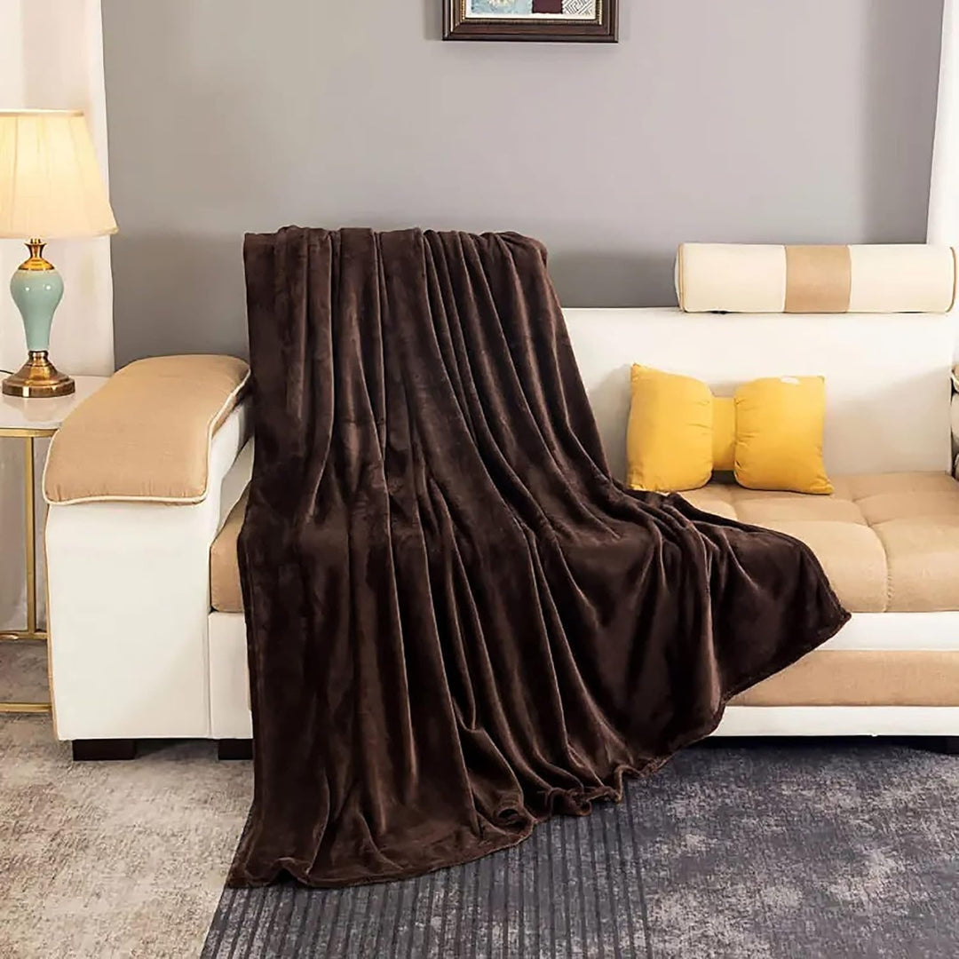 Faux Fur Mink Fleece Throw Blanket in Five Bed Sizes, Hypoallergenic | Mink-Look Fleece, Five Sizes | Throw Blankets
