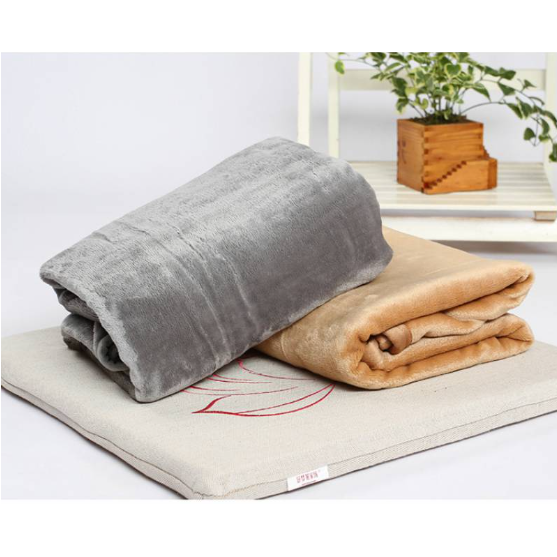 Faux Fur Mink Fleece Throw Blanket in Five Bed Sizes, Hypoallergenic | Mink-Look Fleece, Five Sizes | Throw Blankets