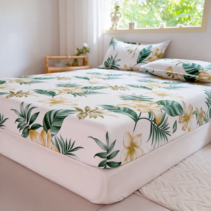 Fresh Floral Fitted Sheet Set with Matching Pillowcases | Light Floral Print on White | Fitted Sheets