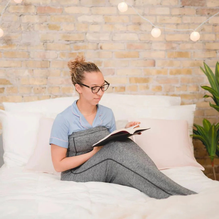 Wearable Feather-Free Microfibre Shawl Blanket, Adjustable Unisex Wrap | Light Wind-Shielding Wrap | Wearable Blankets