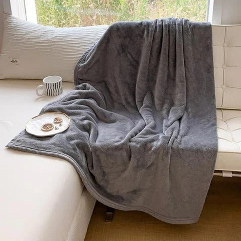 Waterproof Reversible Warm Blanket with Soft Texture for Sofa and Bed | Soft Warm Blanket with Waterproof Back | Waterproof Blankets