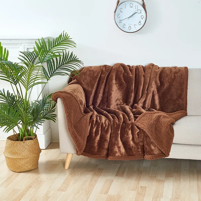 Waterproof Reversible Warm Blanket with Soft Texture for Sofa and Bed | Soft Warm Blanket with Waterproof Back | Waterproof Blankets