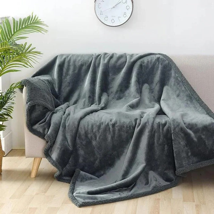 Waterproof Reversible Warm Blanket with Soft Texture for Sofa and Bed | Soft Warm Blanket with Waterproof Back | Waterproof Blankets