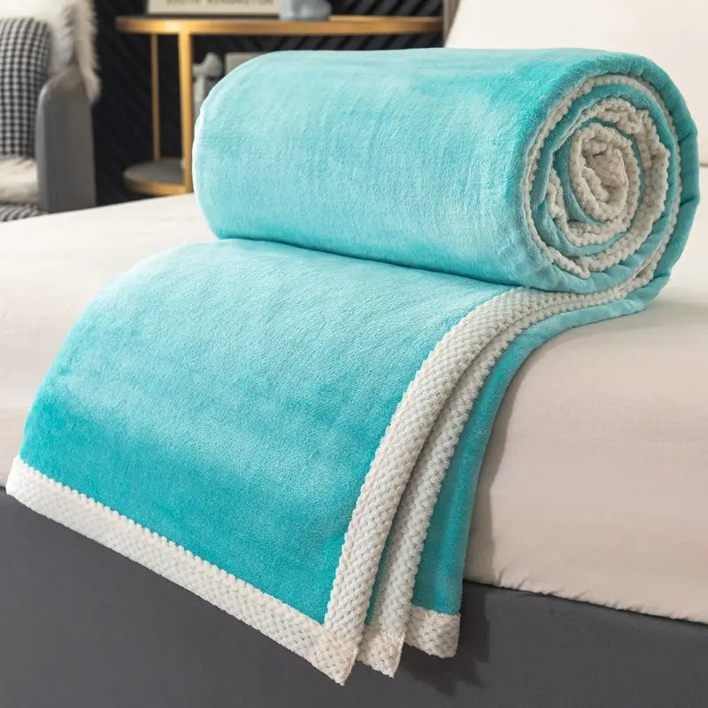 Soft Polyester Fleece Blanket with Trim Detail for Bed and Sofa | Soft Trimmed Fleece Comfort | Fleece Blankets