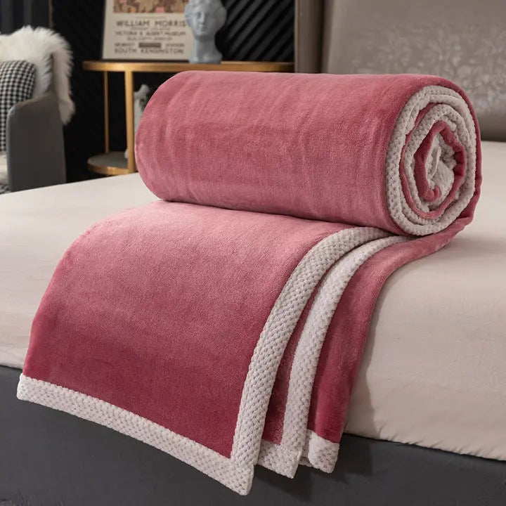 Soft Polyester Fleece Blanket with Trim Detail for Bed and Sofa | Soft Trimmed Fleece Comfort | Fleece Blankets
