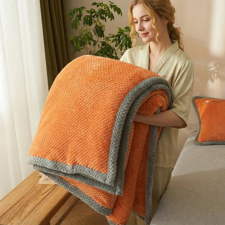 Thick Coral Fleece Blanket in Soft Polyester for Sofa and Bed | Cosy Warmth for Cold Evenings | Fleece Blankets