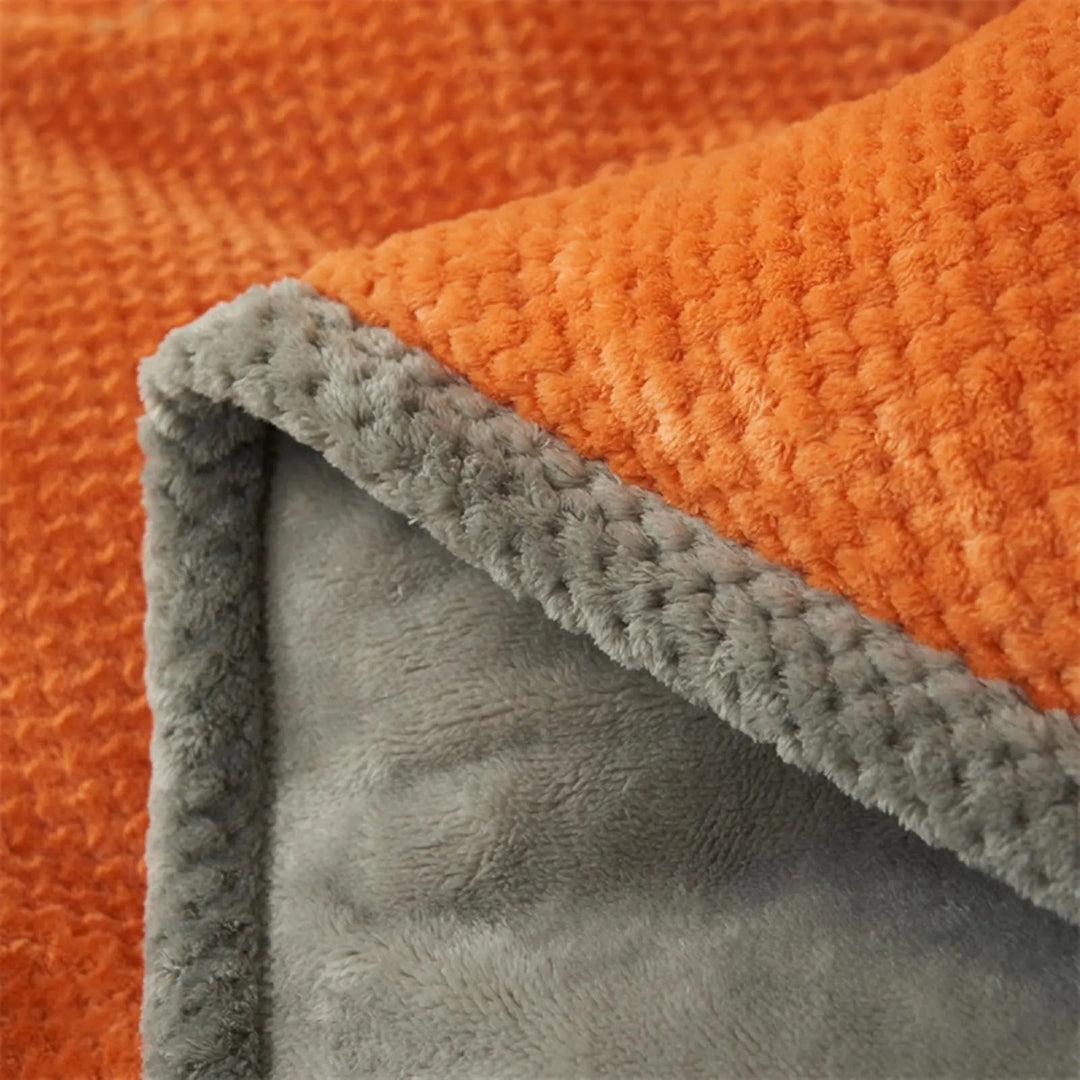 Thick Coral Fleece Blanket in Soft Polyester for Sofa and Bed | Cosy Warmth for Cold Evenings | Fleece Blankets