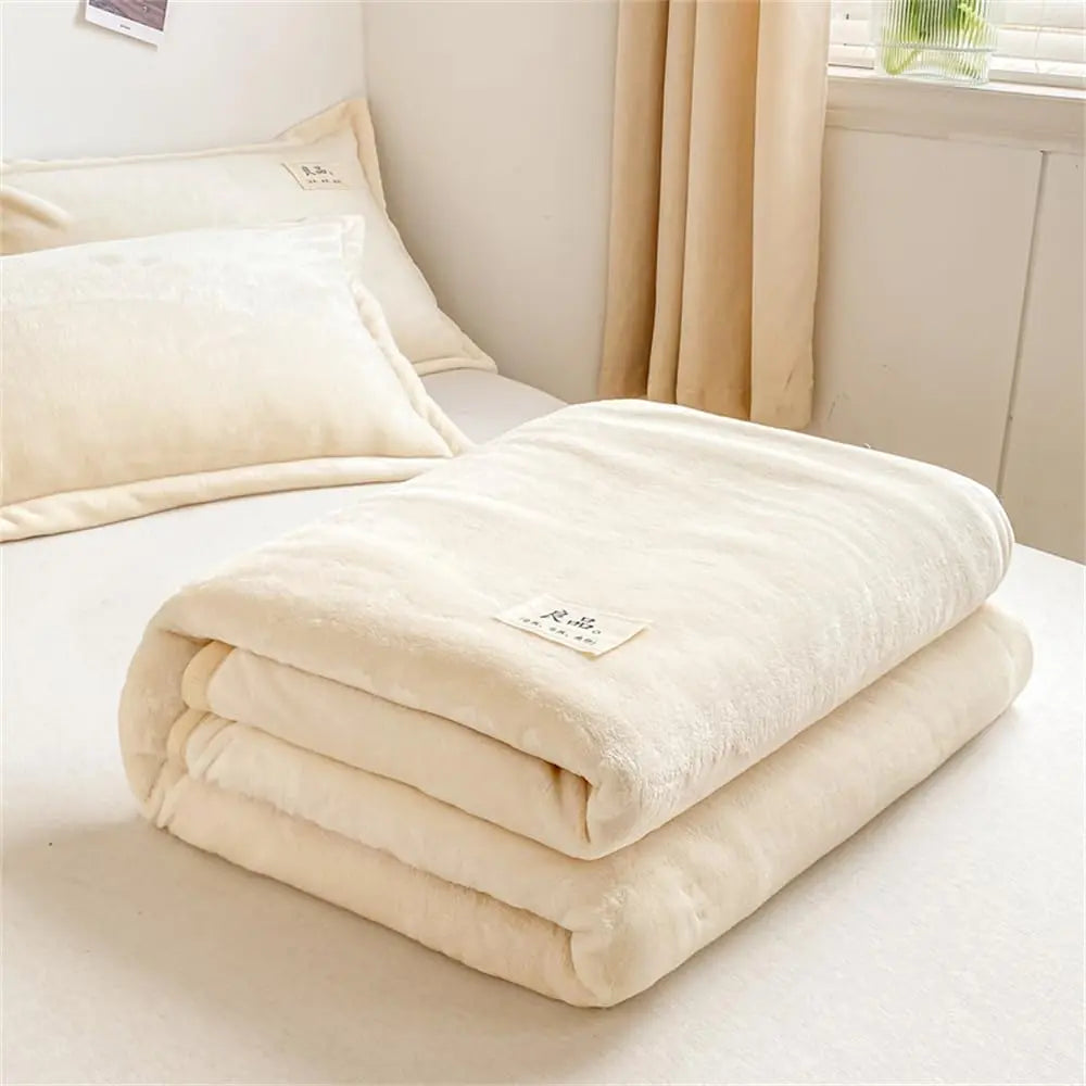 Soft Milk Velvet Flannel Blanket for Winter Home Comfort | Milky-Soft Winter Comfort | Fleece Blankets