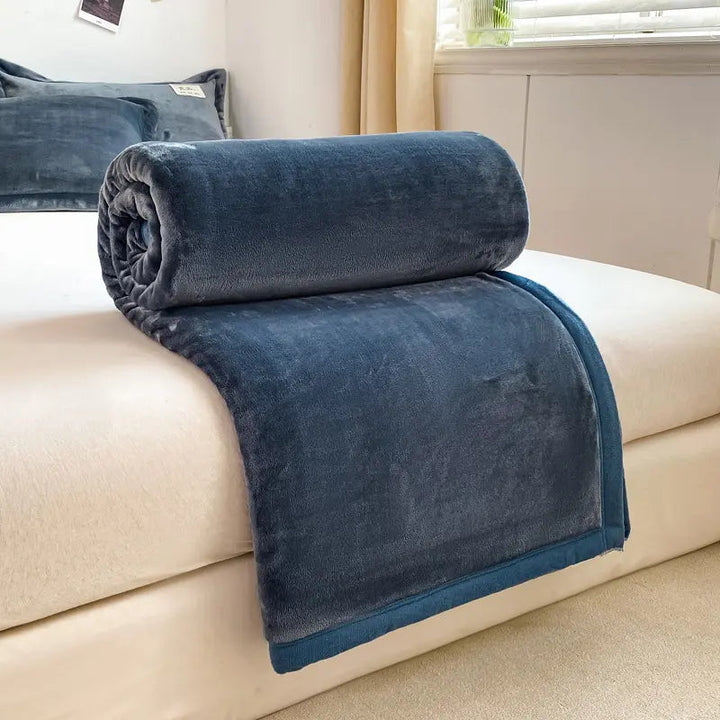 Soft Milk Velvet Flannel Blanket for Winter Home Comfort | Milky-Soft Winter Comfort | Fleece Blankets