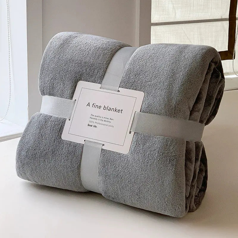 Thick Velvet Nap Blanket for Office, Sofa and Bedroom | Cosy Nap Blanket for Any Room | Fleece Blankets