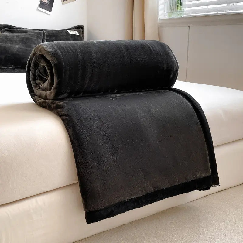 Soft Milk Velvet Flannel Blanket for Winter Home Comfort | Milky-Soft Winter Comfort | Fleece Blankets