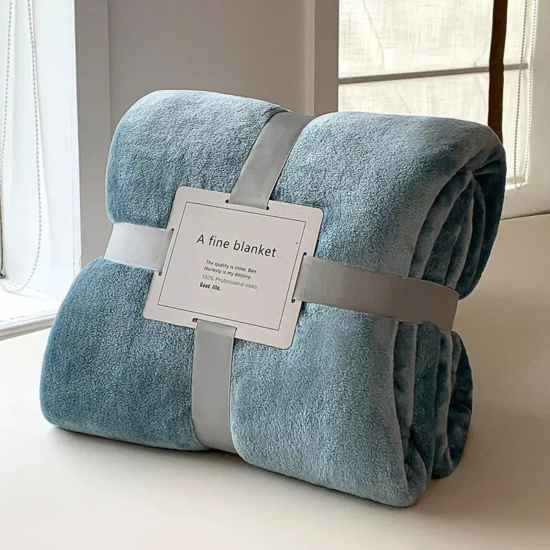 Thick Velvet Nap Blanket for Office, Sofa and Bedroom | Cosy Nap Blanket for Any Room | Fleece Blankets