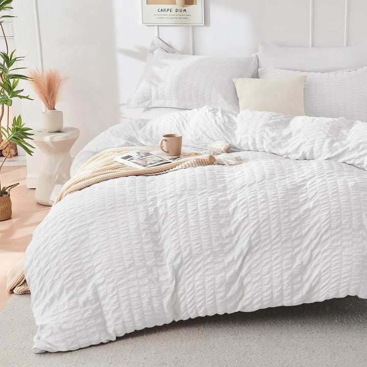 Microfiber Seersucker Duvet Cover Set with Zipper and Corner Ties | Crinkle Texture Duvet Set | Duvet Cover Sets