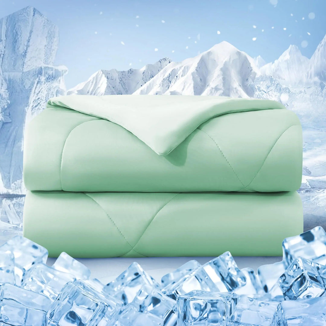 Double-Sided Lightweight Cooling Comforter in Ice Fabric for Summer | Ice Fabric Comfort for Hot Nights | Comforters