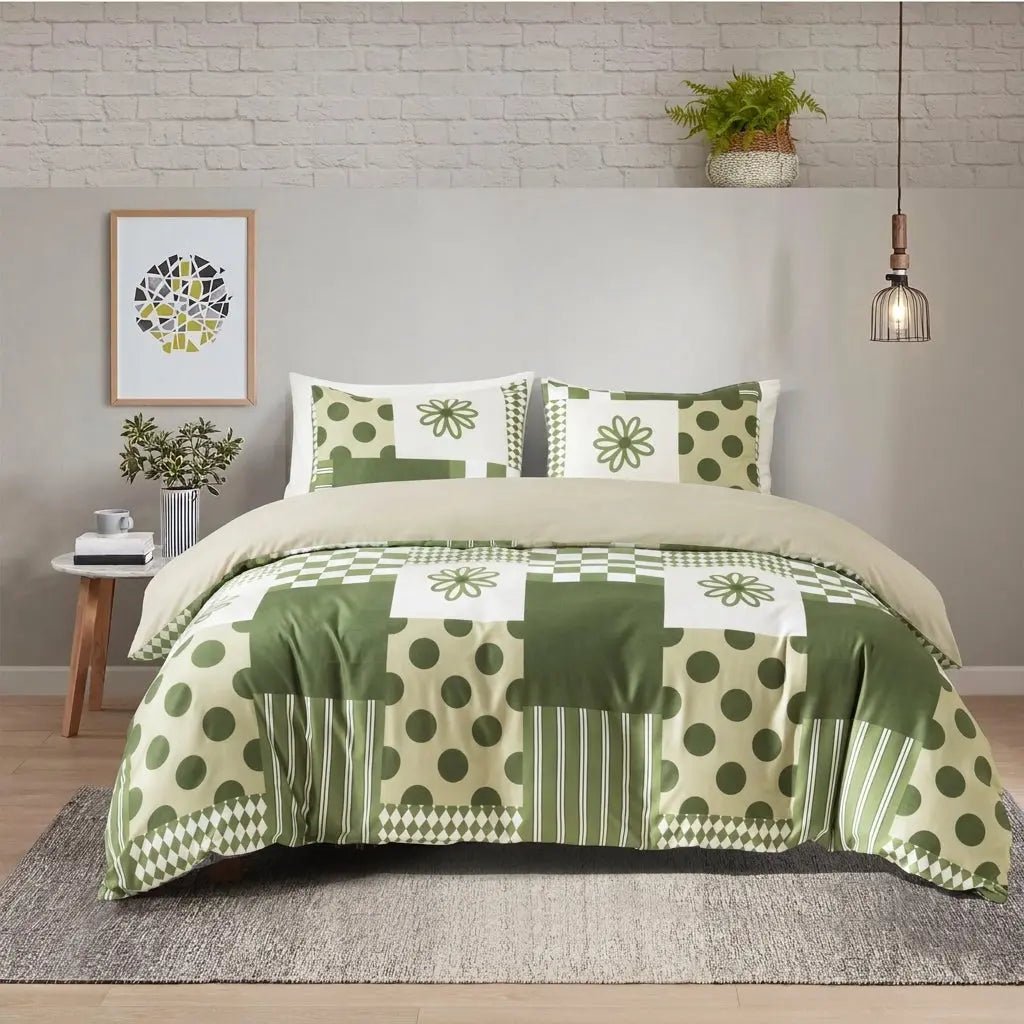 Floral Geometric Duvet Cover Set with Patchwork Print and Zipper Closure | Floral Patchwork Duvet Cover Set | Duvet Sets
