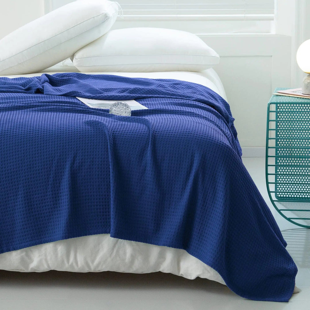 100% Bamboo Cooling Blanket, Lightweight for Spring, Summer and Travel | Breathable Bamboo Layer | Cooling Blankets