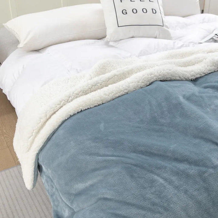 Lambswool Style Fleece Blanket in Plush Fabric for Sofa and Bed | Plush Lambswool Fleece Blanket | Fleece Blankets