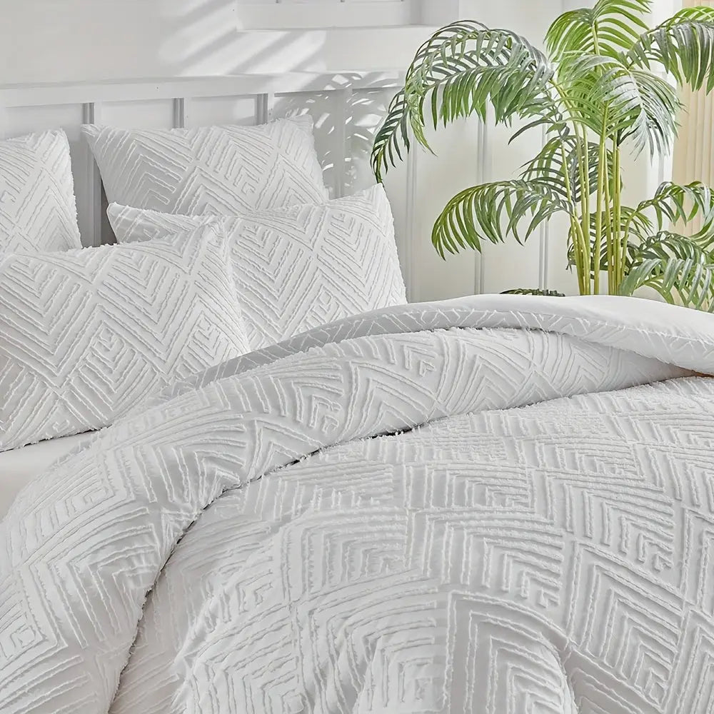 Tufted Luxury Duvet Cover Set with Geometric Texture, 3 Pieces | Tufted Geometric Luxury Duvet Set | Duvet Sets
